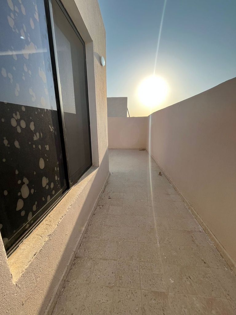 Villa for sale in Al Janadriyah — 300 m² — Image 3