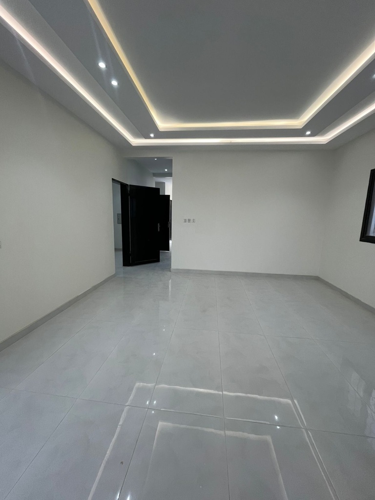 Villa for sale in Al Janadriyah — 300 m² — Image 10