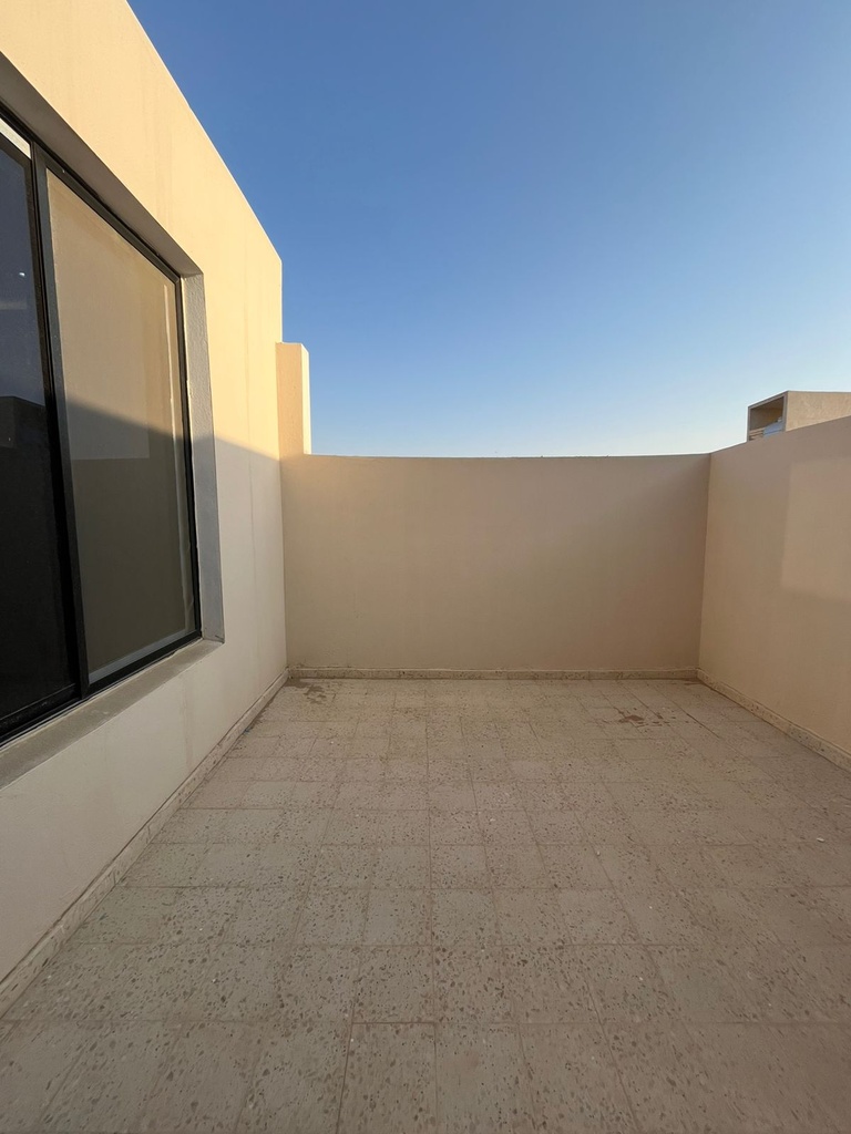 Villa for sale in Al Janadriyah — 300 m² — Image 19